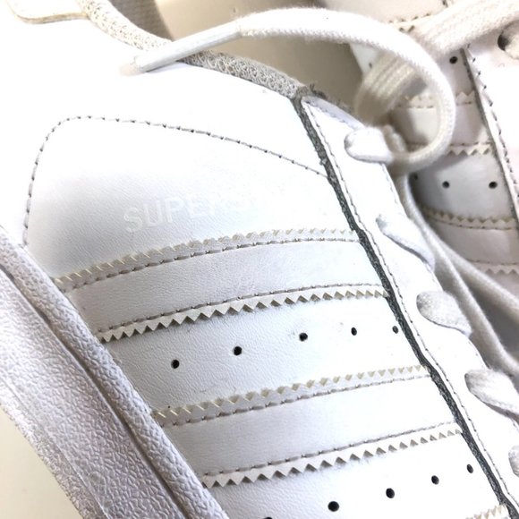 Women Adidas Superstar all white , sz 8,5 - Picture 2 of 6